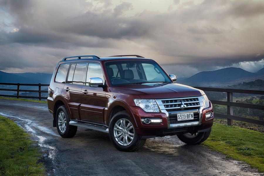  Mitsubishi Pajero 5-Door 2014 года  (AU) (фото 6 из 40)